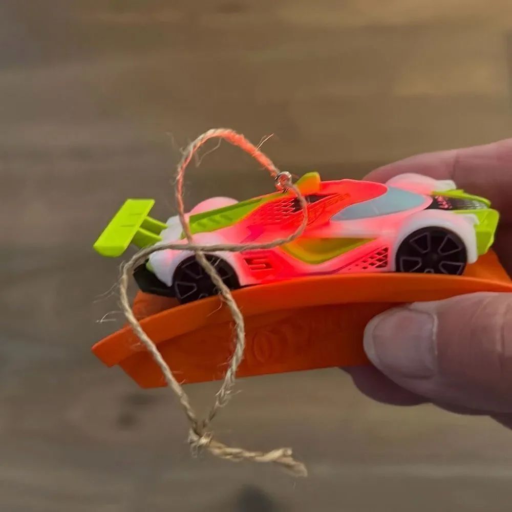 Hallmark Hot Wheels Ornament - Picture 6 of 7